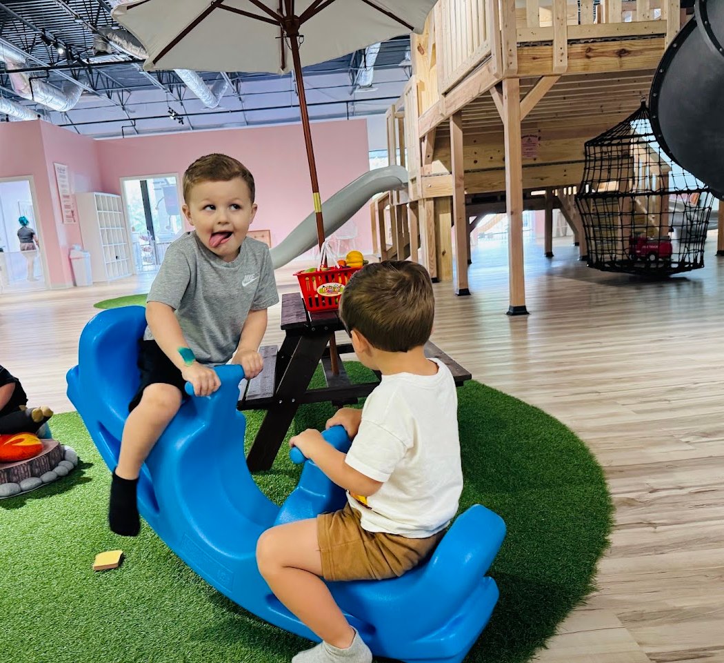 Mochas & Minis Indoor Play & Cafe 2